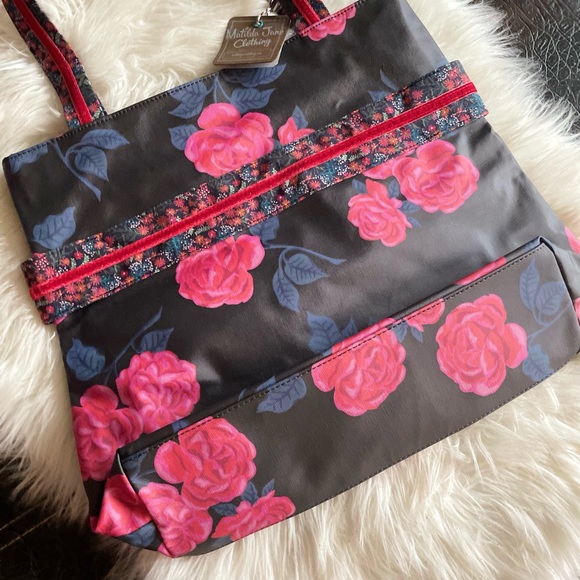Matilda Jane Black and Rose Tote: Stylish, Functional, and Super Cute! - Picture 8 of 9